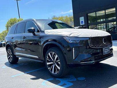 New 2026 Volvo XC90 B5 Core w/ Protection Package