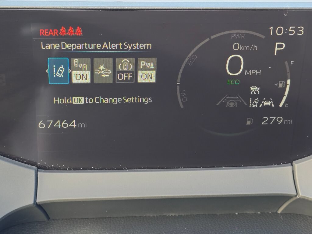Used 2023 Toyota Prius LE FWD image 20