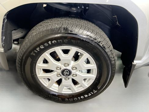 Used 2024 Toyota Tacoma SR5 RWD image 13