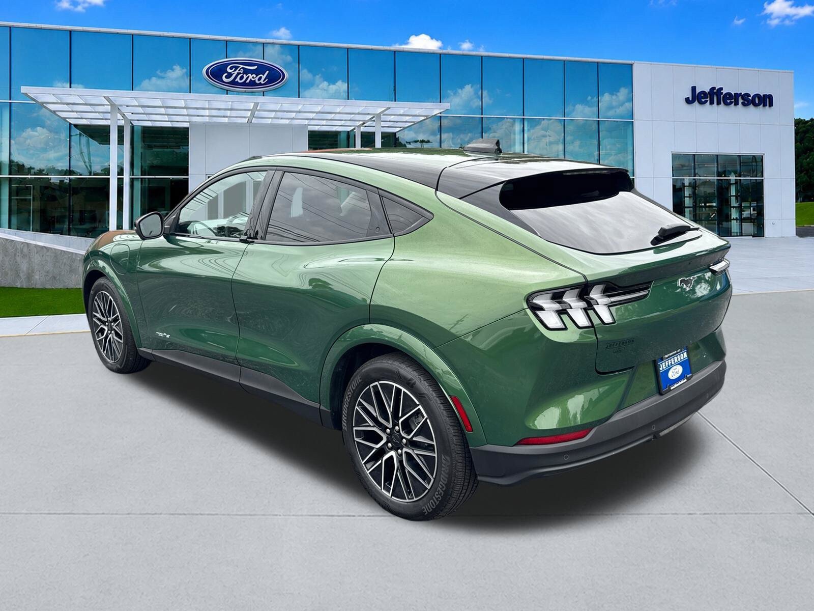 Used 2025 Ford Mustang Mach-E Premium RWD image 5