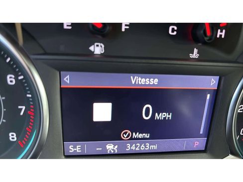 Certified 2023 Chevrolet Traverse LT w/ LT Premium Package image 18