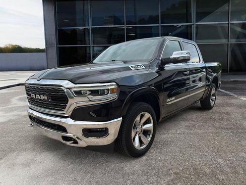 Used 2019 RAM 1500 Limited w/ Advanced Safety Group AWD/4WD image 3