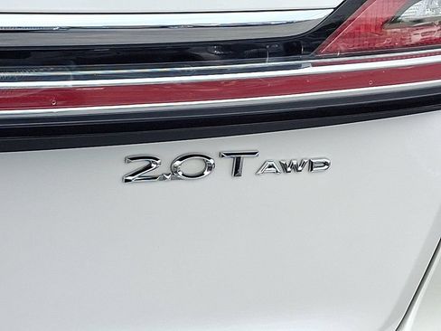 Certified 2019 Lincoln Nautilus Reserve AWD/4WD image 30