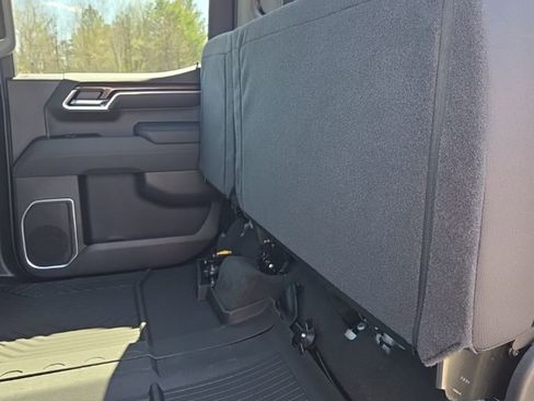 New 2026 Chevrolet Silverado 1500 LT w/ Z71 Off-Road Package image 10