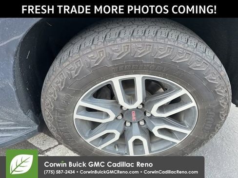 Used 2023 GMC Yukon AT4 image 9