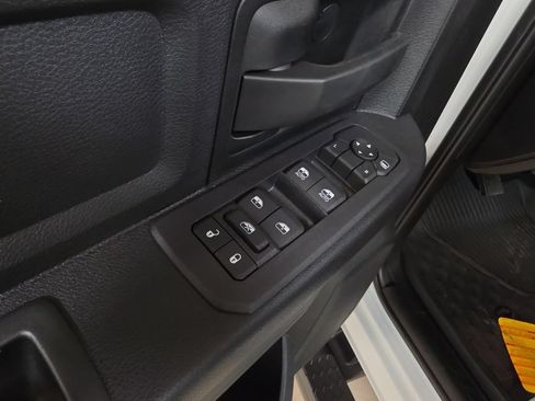 New 2026 RAM 2500 Tradesman AWD/4WD image 13