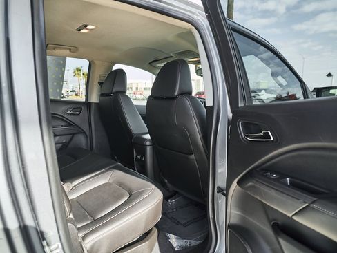 Used 2019 GMC Canyon SLT w/ Driver Alert Package image 14
