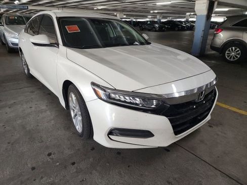 Used 2018 Honda Accord LX image 1