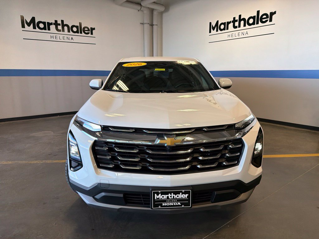 Used 2026 Chevrolet Equinox LT AWD/4WD image 2