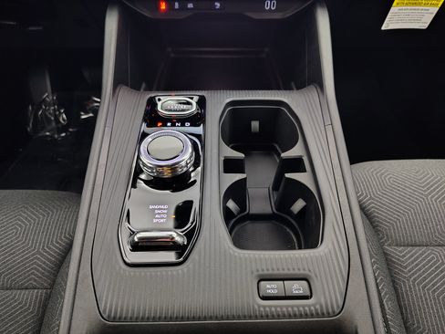 New 2026 Jeep Cherokee Laredo AWD/4WD image 25