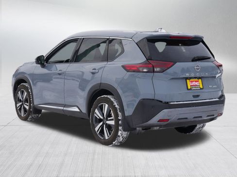 Certified 2023 Nissan Rogue SL w/ SL Premium Package image 5