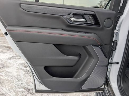 Certified 2025 GMC Yukon AT4 Ultimate w/ LPO, Floor Liner Package image 33