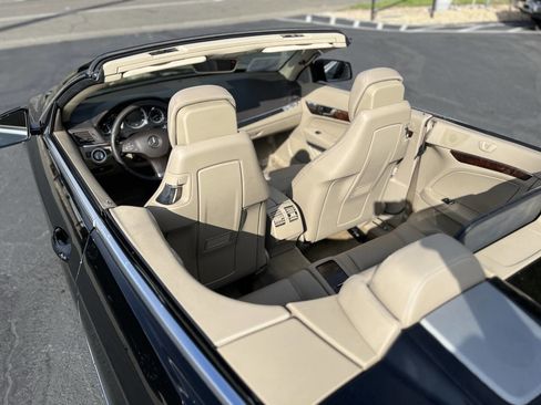 Used 2011 Mercedes-Benz E 350 Cabriolet image 8