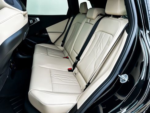 New 2026 BMW X3 xDrive30 w/ Premium Package image 18