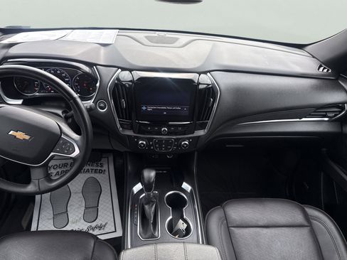 Used 2023 Chevrolet Traverse High Country w/ LPO, 'HIT The Road' Package AWD/4WD image 18