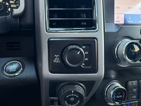 Used 2020 Ford F150 Lariat w/ Equipment Group 502A Luxury AWD/4WD image 31