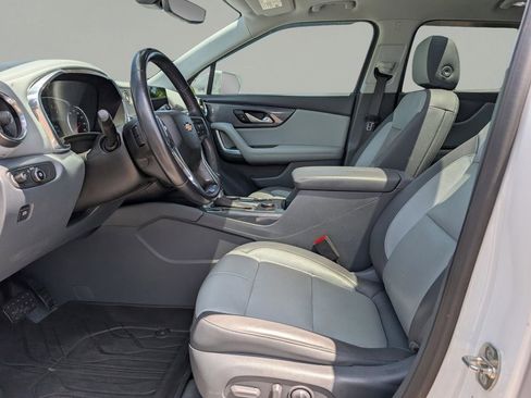 Used 2019 Chevrolet Blazer LT w/ Sun and Wheels Package FWD image 17