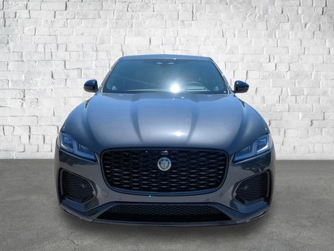New 2026 Jaguar F-PACE R-Dynamic S image 2
