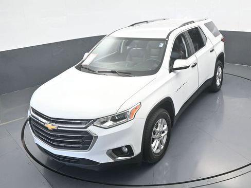 Used 2018 Chevrolet Traverse LT image 49