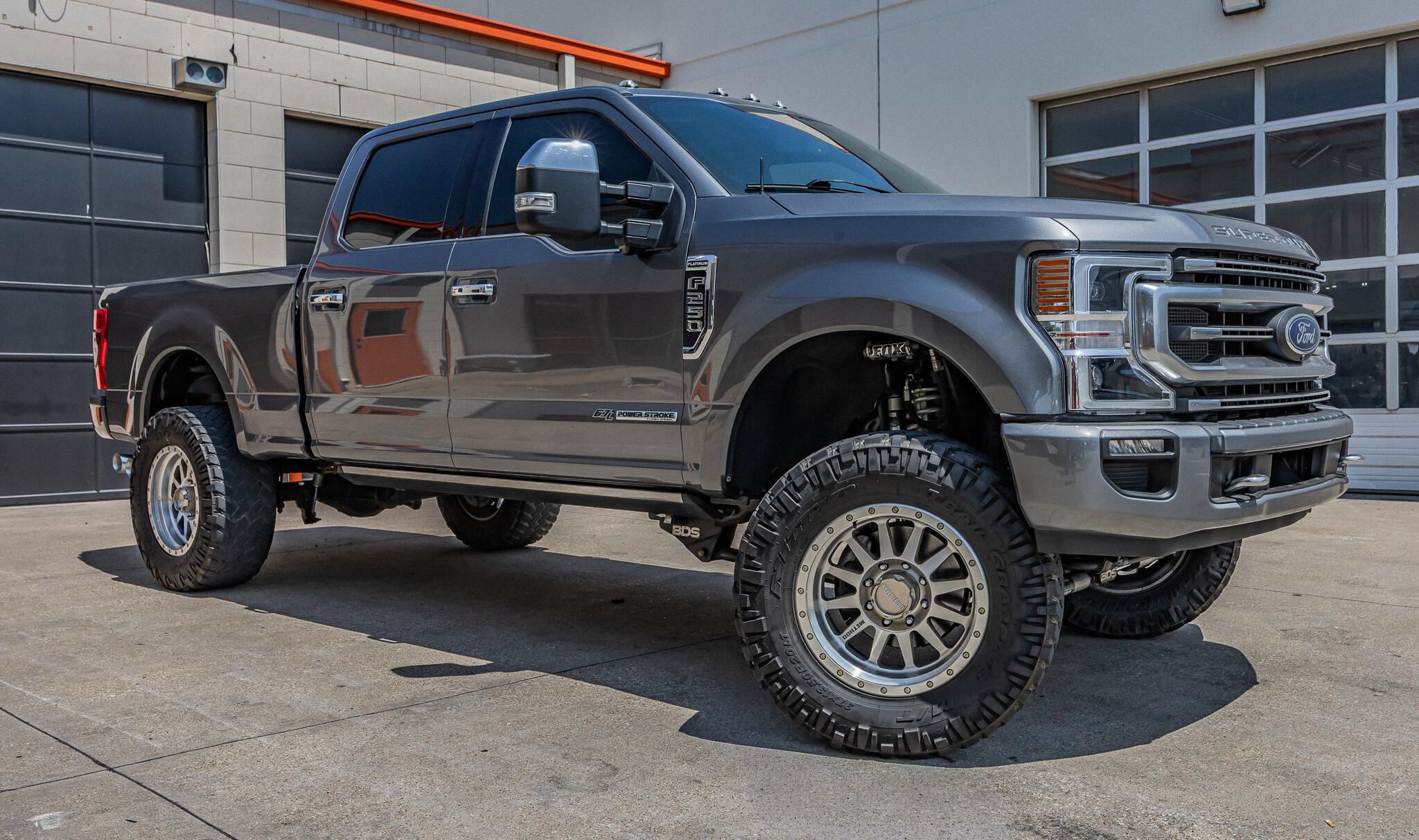 Used 2021 Ford F250 Platinum AWD/4WD image 1