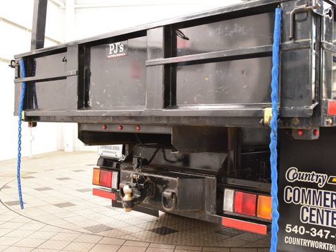 Used 2025 Chevrolet Low Cab Forward 5500XD RWD image 13