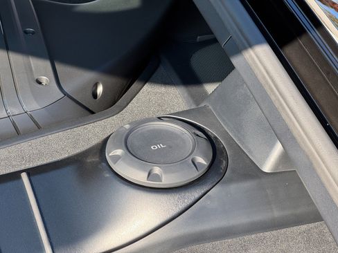 Used 2025 Porsche 718 Cayman GT4 RS image 68