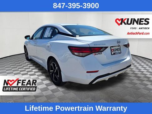 Used 2024 Nissan Sentra SV FWD image 5