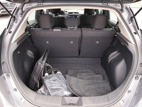 Certified 2025 Nissan Leaf S FWD image 7