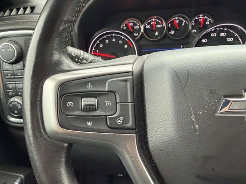 Used 2020 Chevrolet Silverado 1500 LT Trail Boss image 27