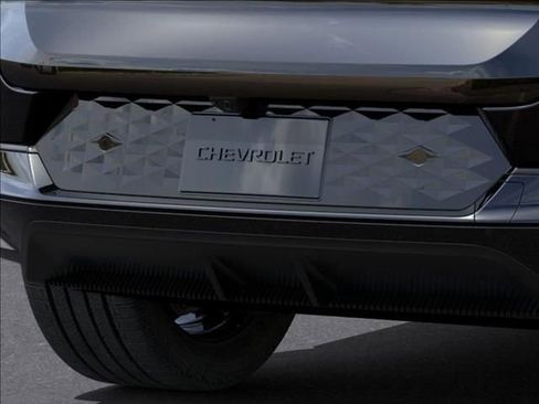New 2024 Chevrolet Equinox EV RS FWD image 16