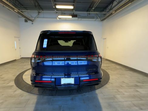 New 2026 INFINITI QX80 4WD w/ Sport Exterior Package image 7