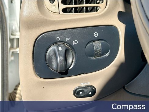 Used 2003 Ford F150 XLT image 13