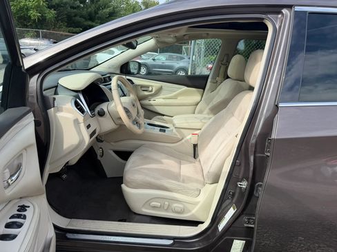 Used 2018 Nissan Murano SV w/ Premium Package AWD/4WD image 26