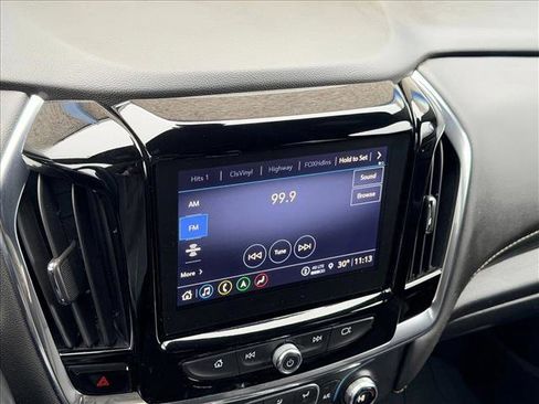 Certified 2023 Chevrolet Traverse LT w/ LT Premium Package image 17