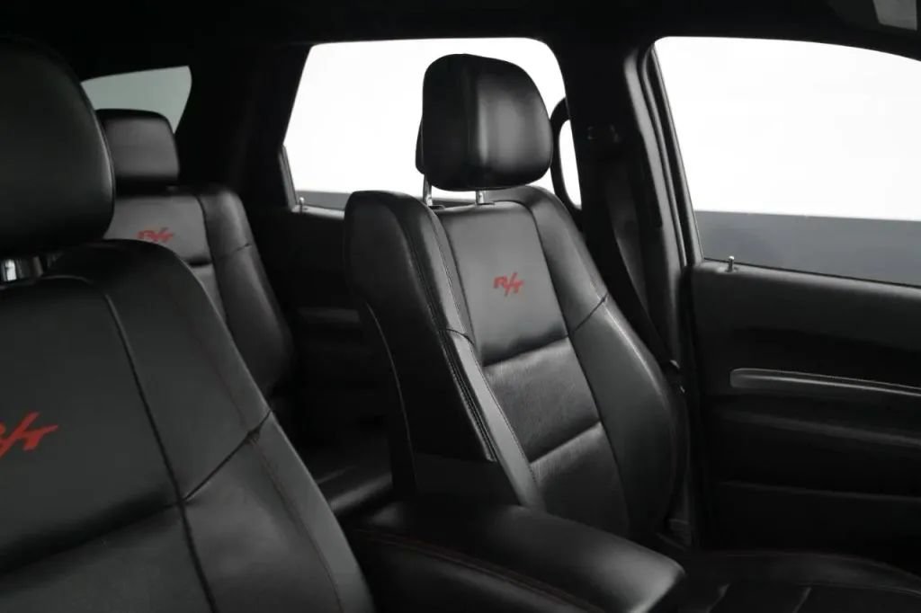 Used 2018 Dodge Durango R/T w/ Blacktop Package AWD/4WD image 46