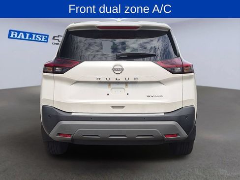 Used 2023 Nissan Rogue SV AWD/4WD image 4