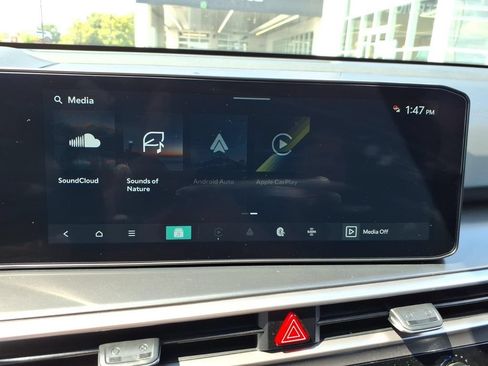 Certified 2026 Kia Sorento LX FWD image 18