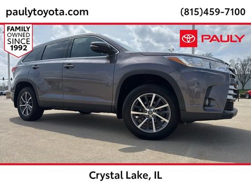 Used 2019 Toyota Highlander XLE AWD/4WD image 1