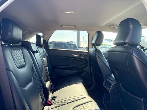 Used 2024 Ford Edge Titanium AWD/4WD image 8