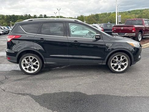 Used 2016 Ford Escape Titanium w/ Equipment Group 301A AWD/4WD image 9