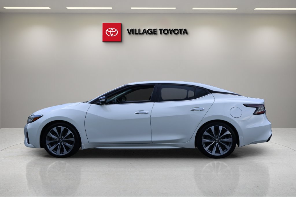 Used 2020 Nissan Maxima Platinum w/ Illumination Package FWD image 2