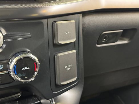 Used 2025 Ford F150 Raptor AWD/4WD image 48