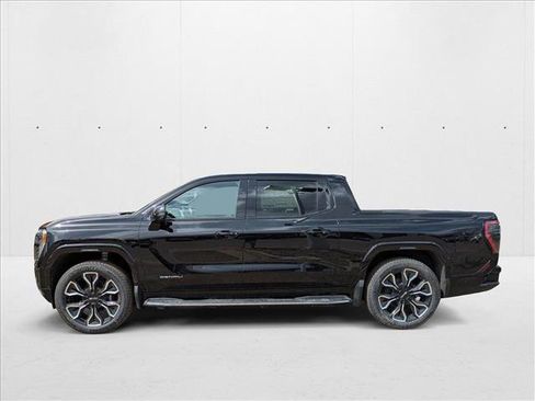 New 2025 GMC Sierra EV Denali image 5