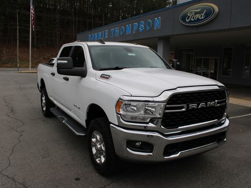 Used 2024 RAM 2500 Big Horn image 1
