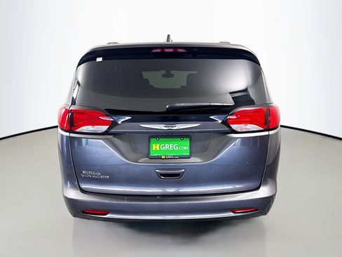 Used 2021 Chrysler Voyager Lxi FWD image 8