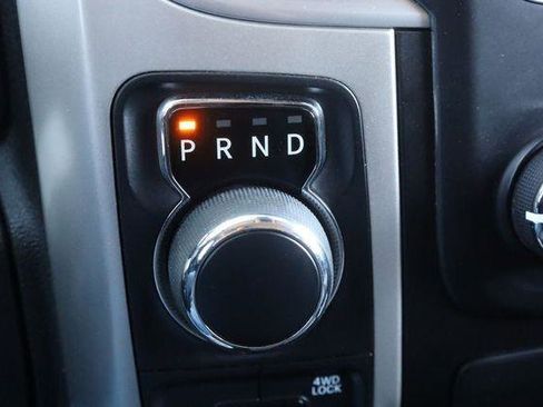 Used 2020 RAM 1500 Classic SLT AWD/4WD image 31