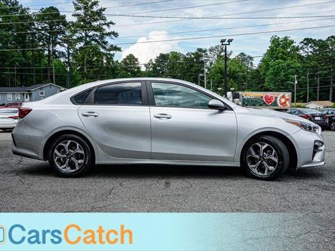 Used 2021 Kia Forte LXS FWD image 2