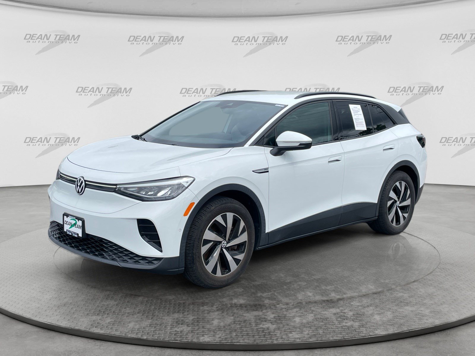 Used 2023 Volkswagen ID.4 Pro RWD image 3
