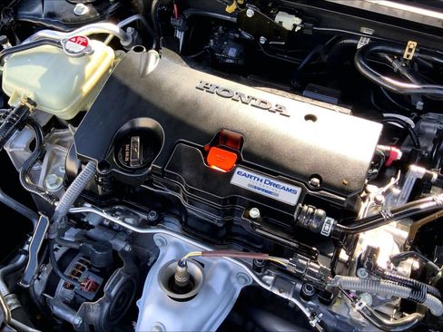 Used 2020 Honda Civic Sport image 32