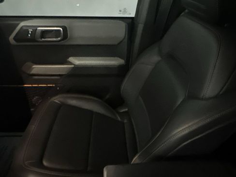 Used 2023 Ford Bronco Badlands AWD/4WD image 25